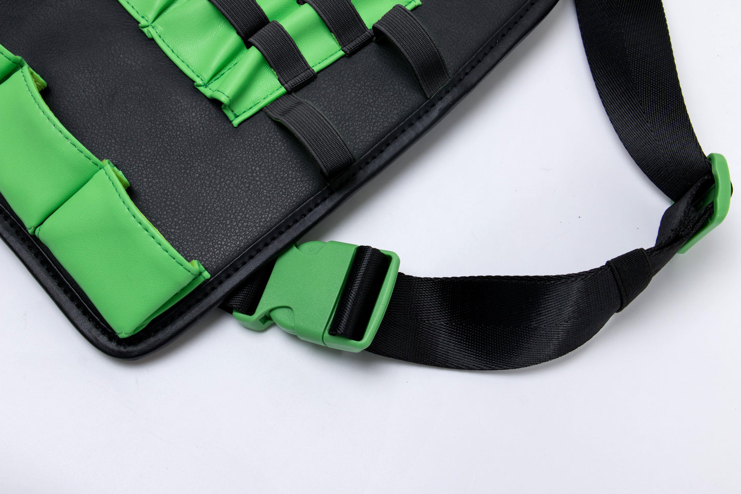BLACK AND GREEN